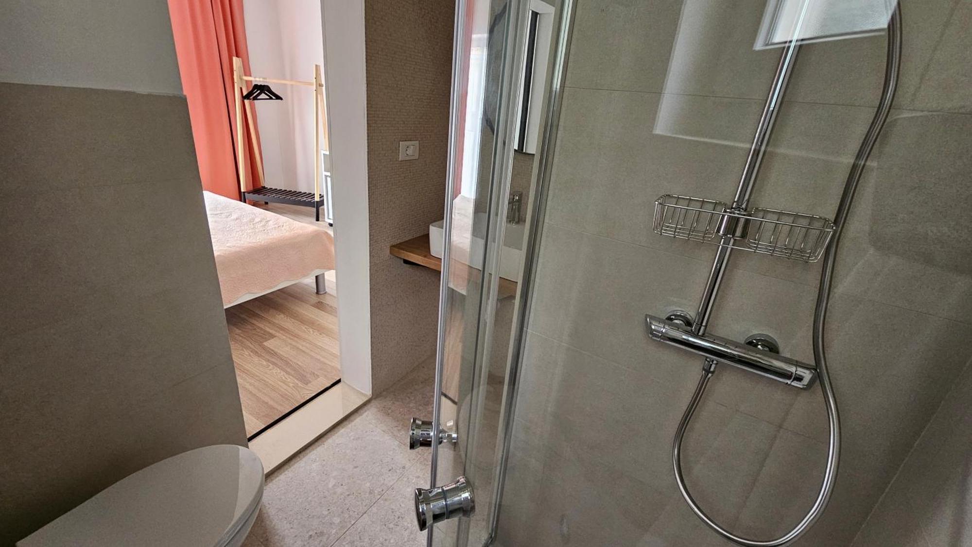 Apartments And Rooms Villa Dona マカルスカ エクステリア 写真