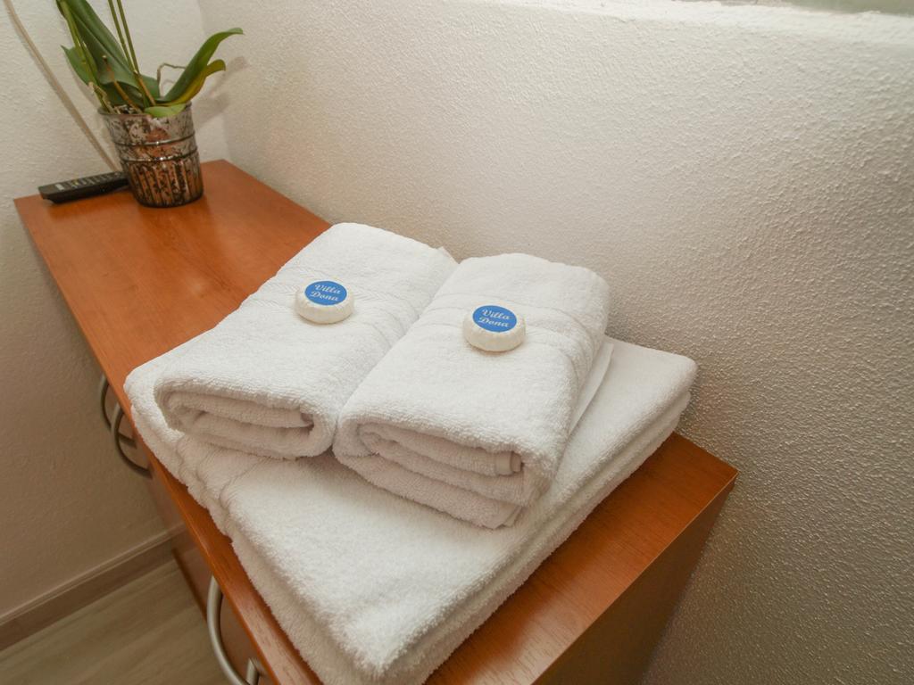 Apartments And Rooms Villa Dona マカルスカ エクステリア 写真